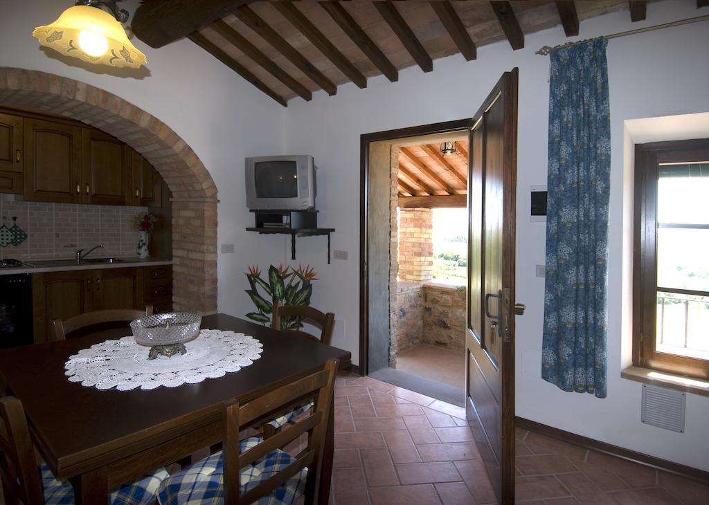 Ferienwohnung Casa Il Ponte Chianni Zimmer foto