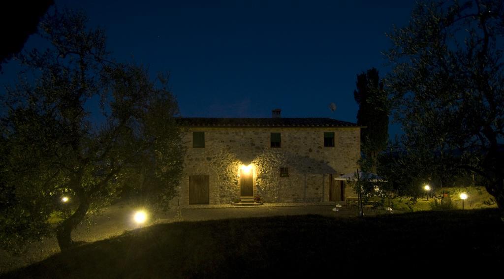 Ferienwohnung Casa Il Ponte Chianni Zimmer foto